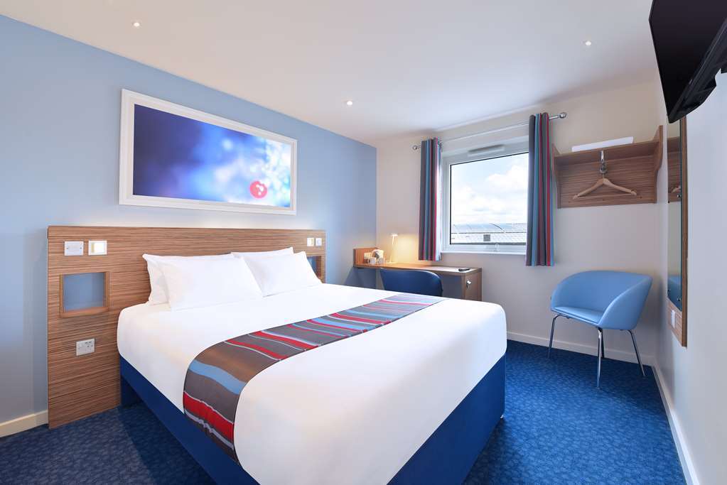 Travelodge Exeter M5 Room photo